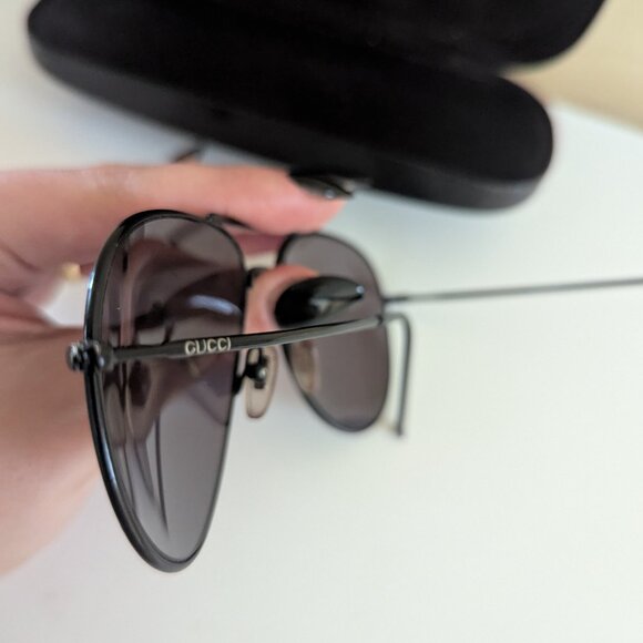 GUCCI AVIATOR FRAME SUNGLASSES - Picture 2 of 5